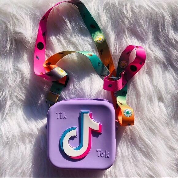 Brand New Light Purple Tik Tok Coin‎ Purse Mini Purse - Picture 1 of 6